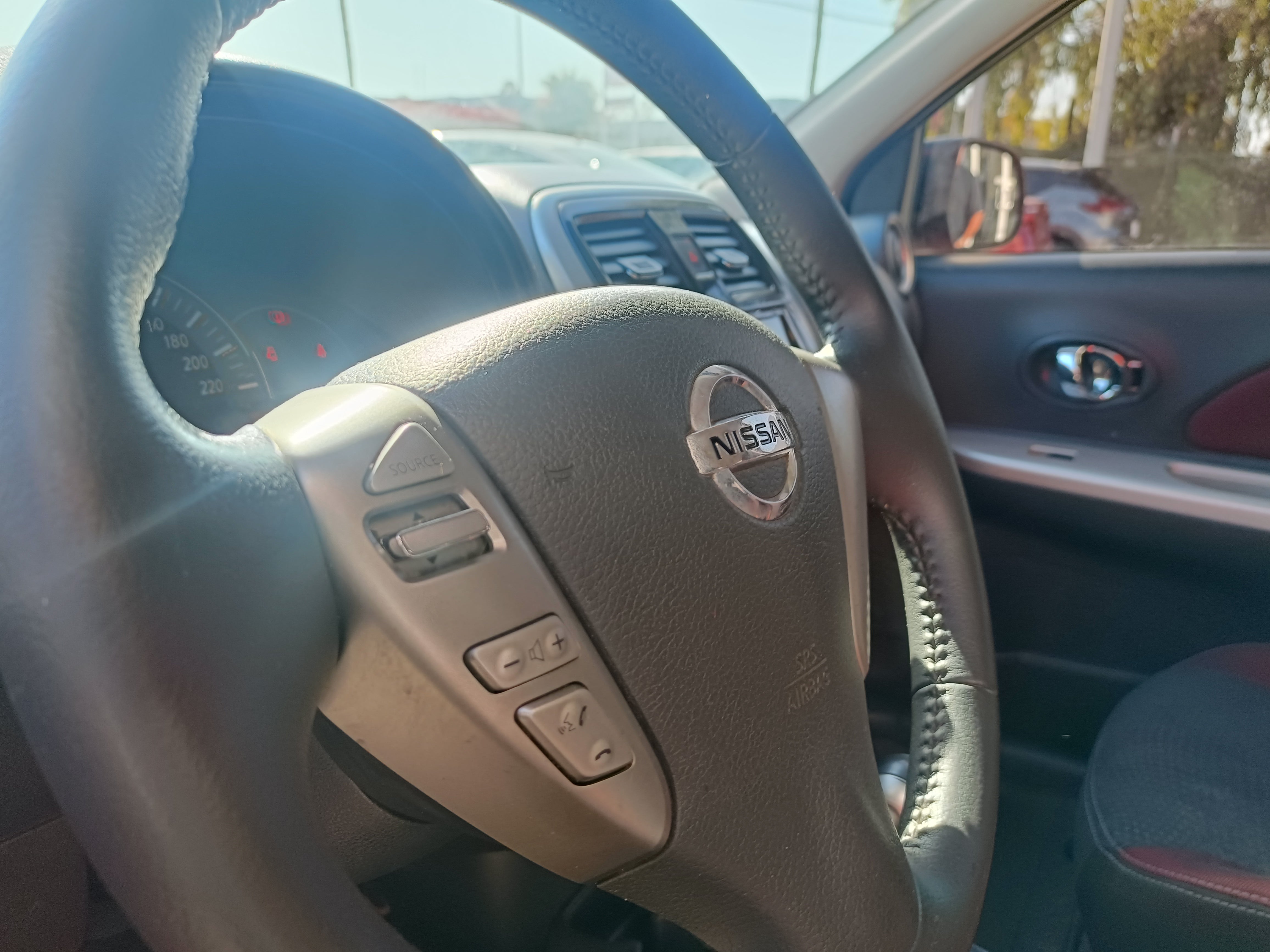 2019 Nissan MARCH 5 PTS HB EXCLUSIVE TA AAC AUT VE BA ABS CD RA-15