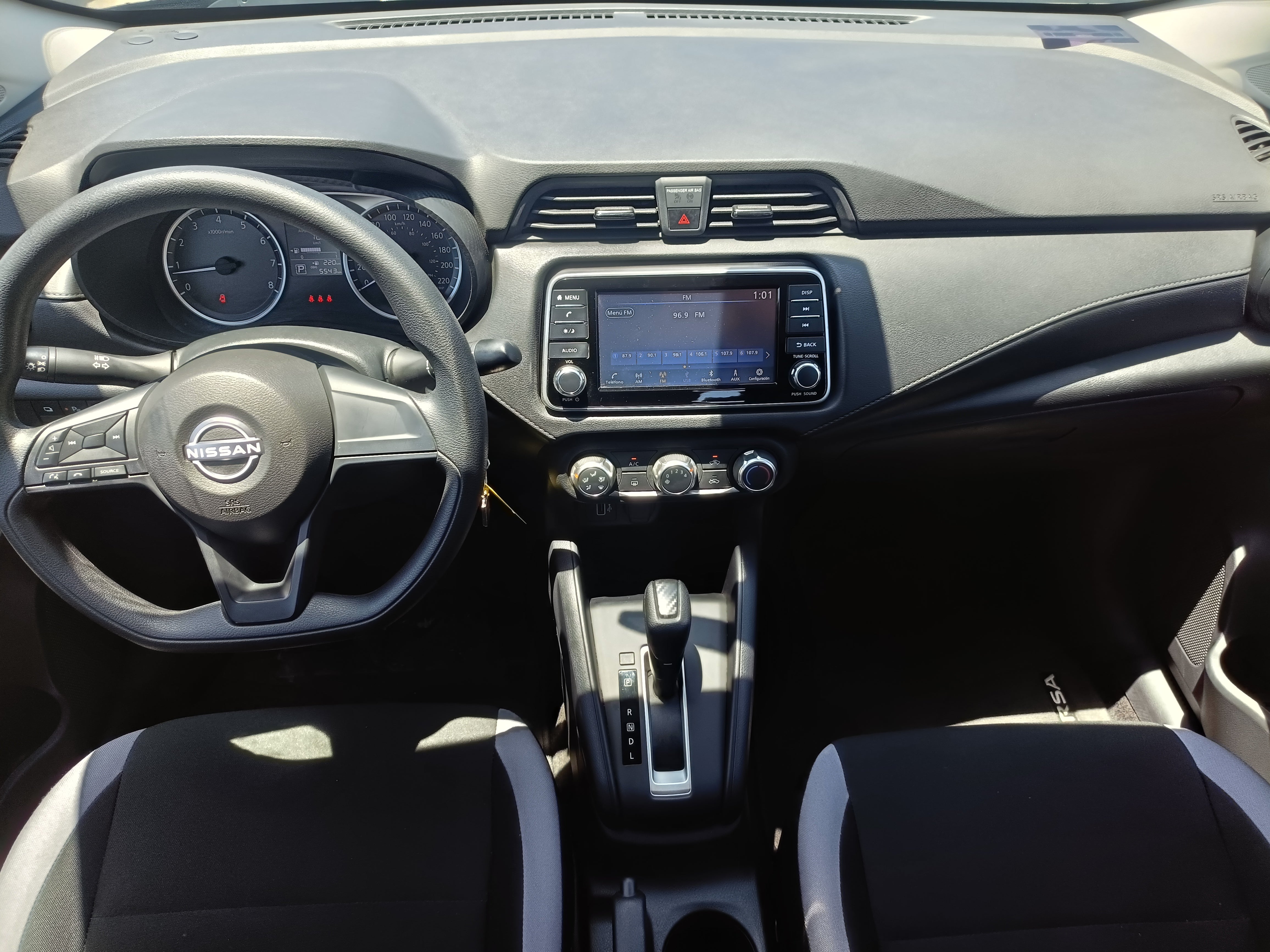 2025 Nissan VERSA 4P SENSE L41.6 AUT