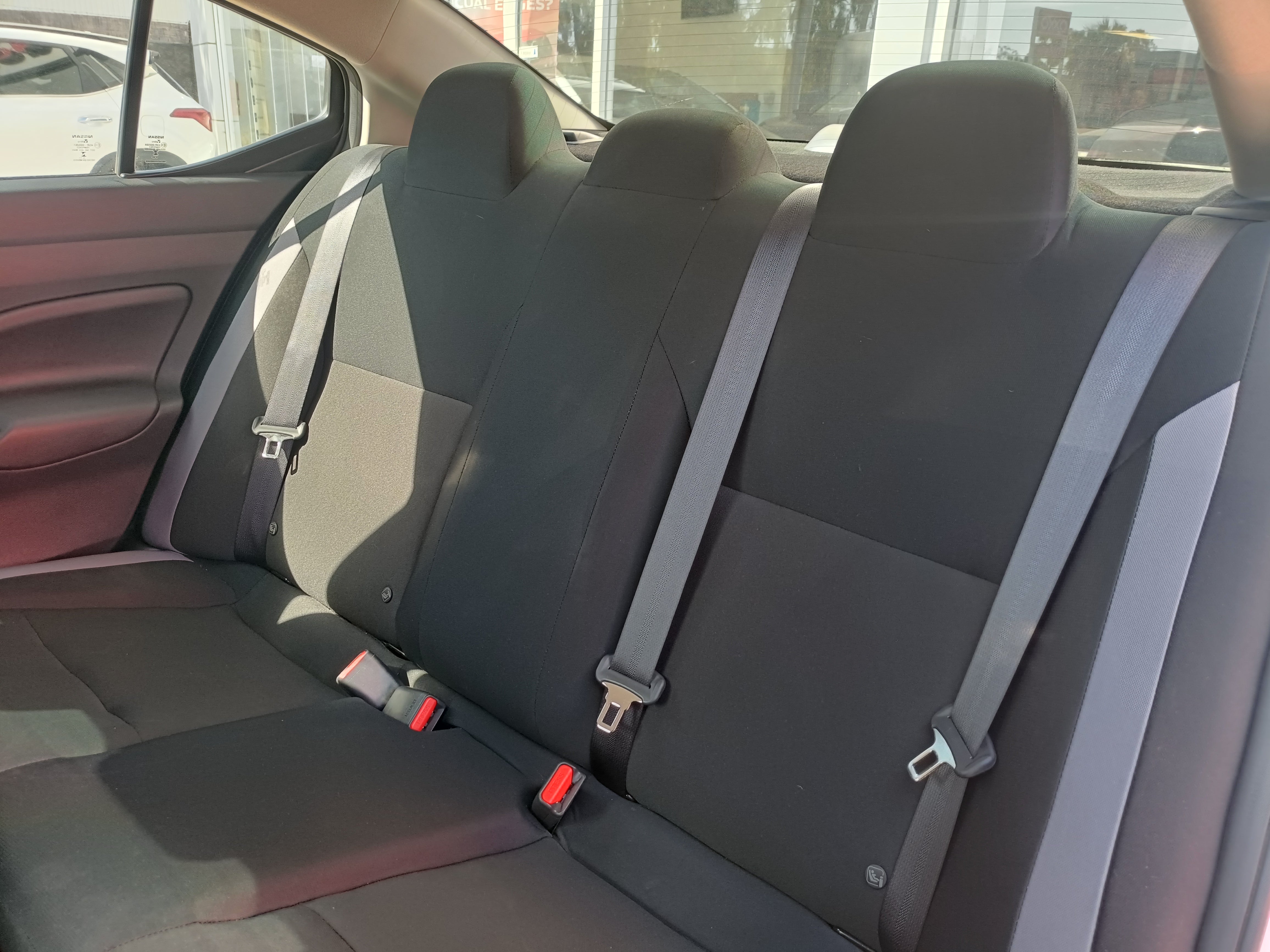 2025 Nissan VERSA 4P SENSE L41.6 MAN