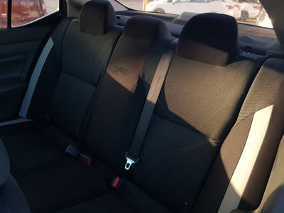 2020 Nissan VERSA 4 PTS ADVANCE AAC VE F NIEBLA RA-16CVT