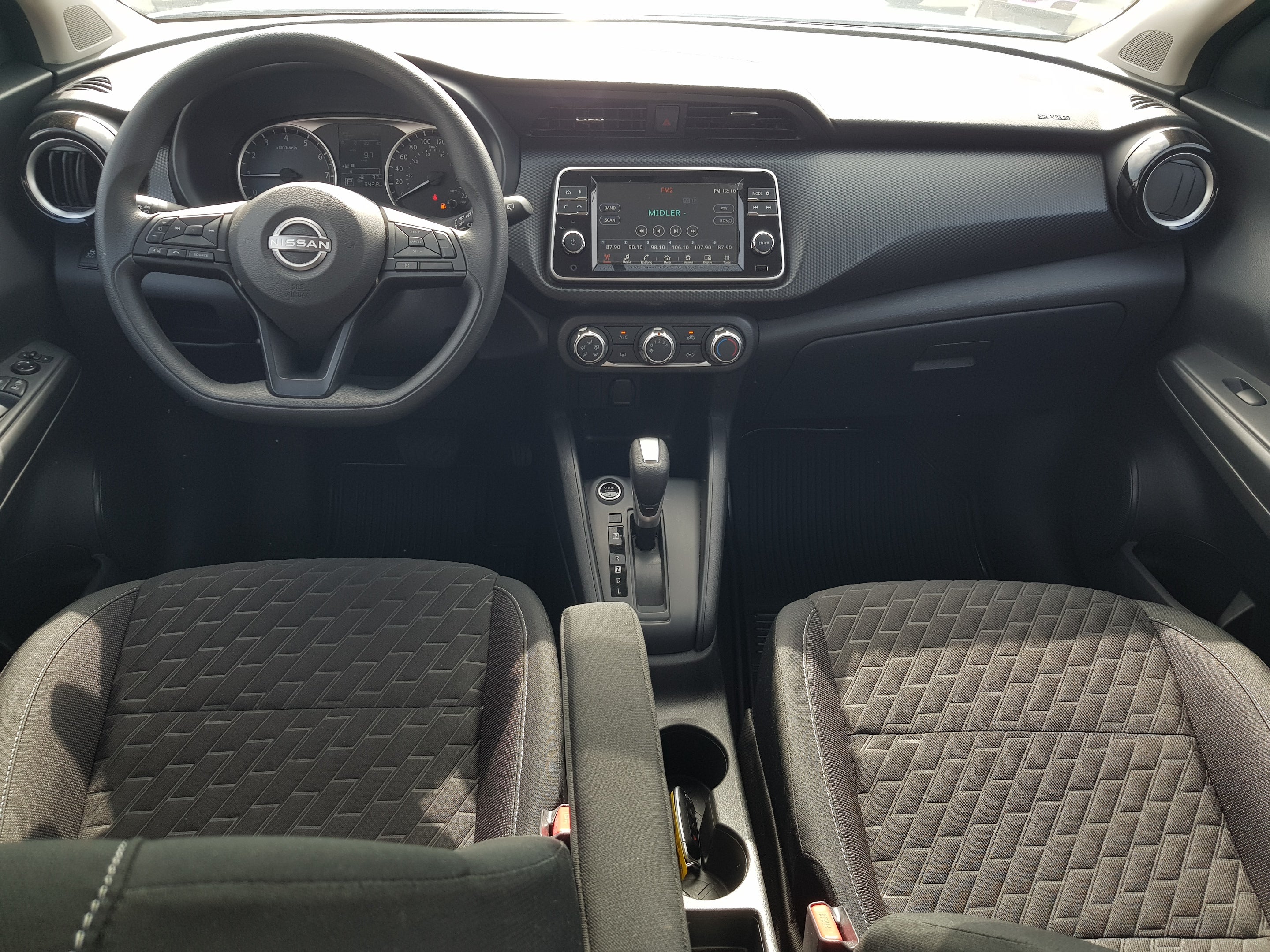 2025 Nissan KICKS 5P PLAY ADVANCE L41.6 AUT