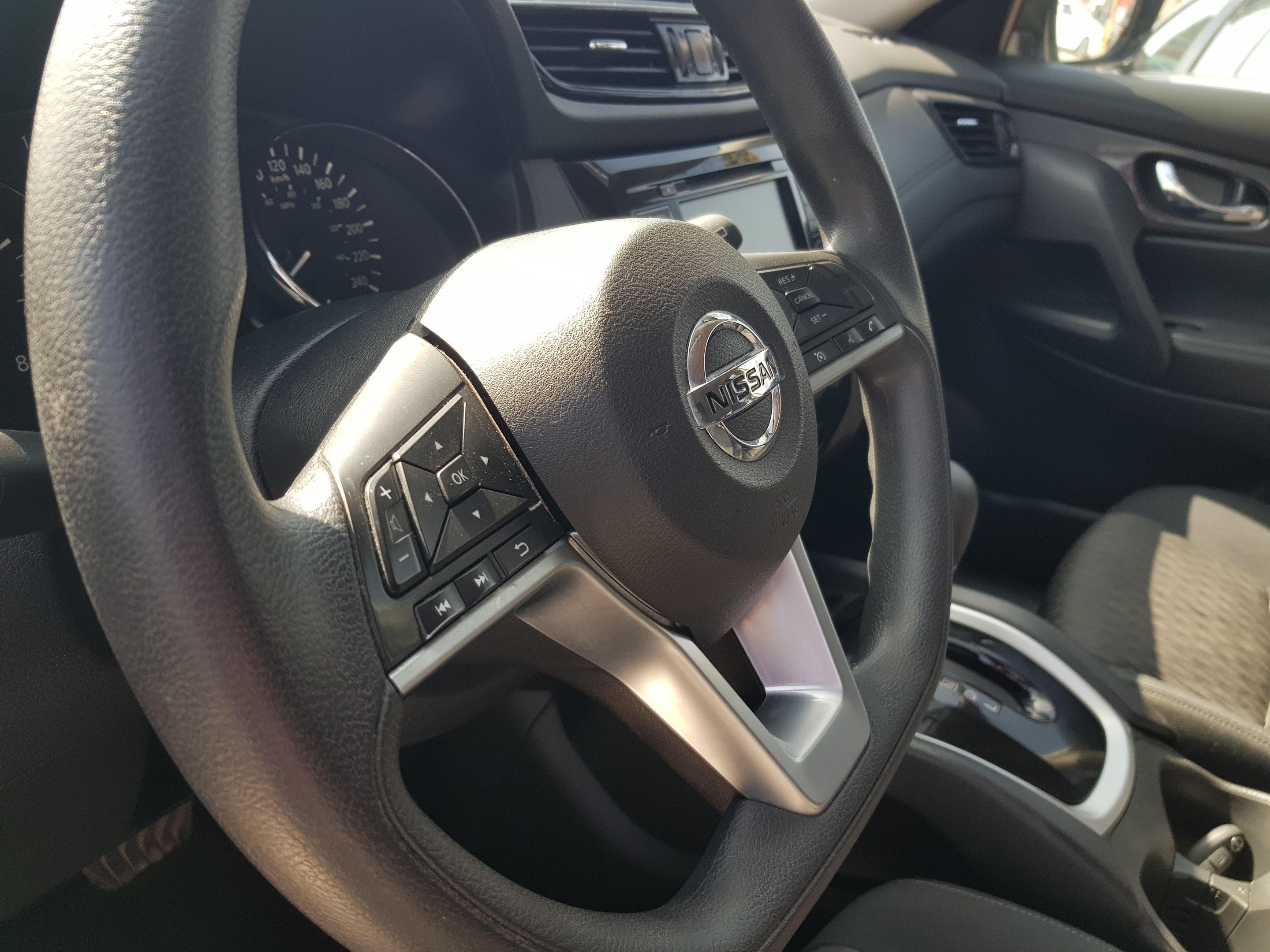 2022 Nissan X-TRAIL 5 PTS SENSE CVT 5 PAS RA-17