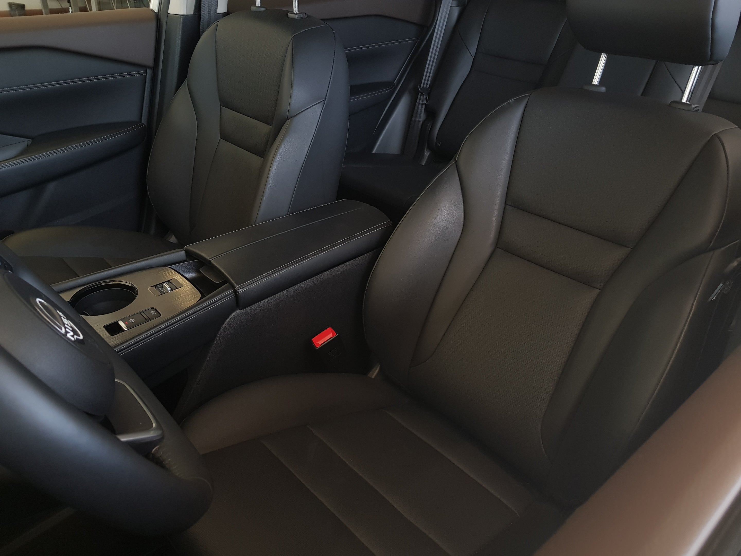 2025 Nissan X-TRAIL 5P PLATINUM E.POWER HEV L31.5 AUT