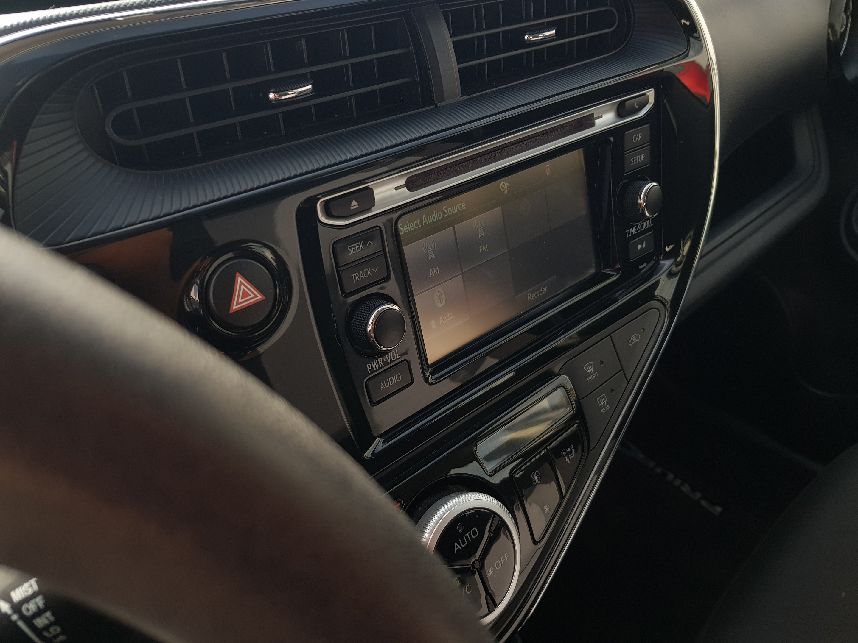 2021 Toyota PRIUS 5 PTS C HIBRIDO TA