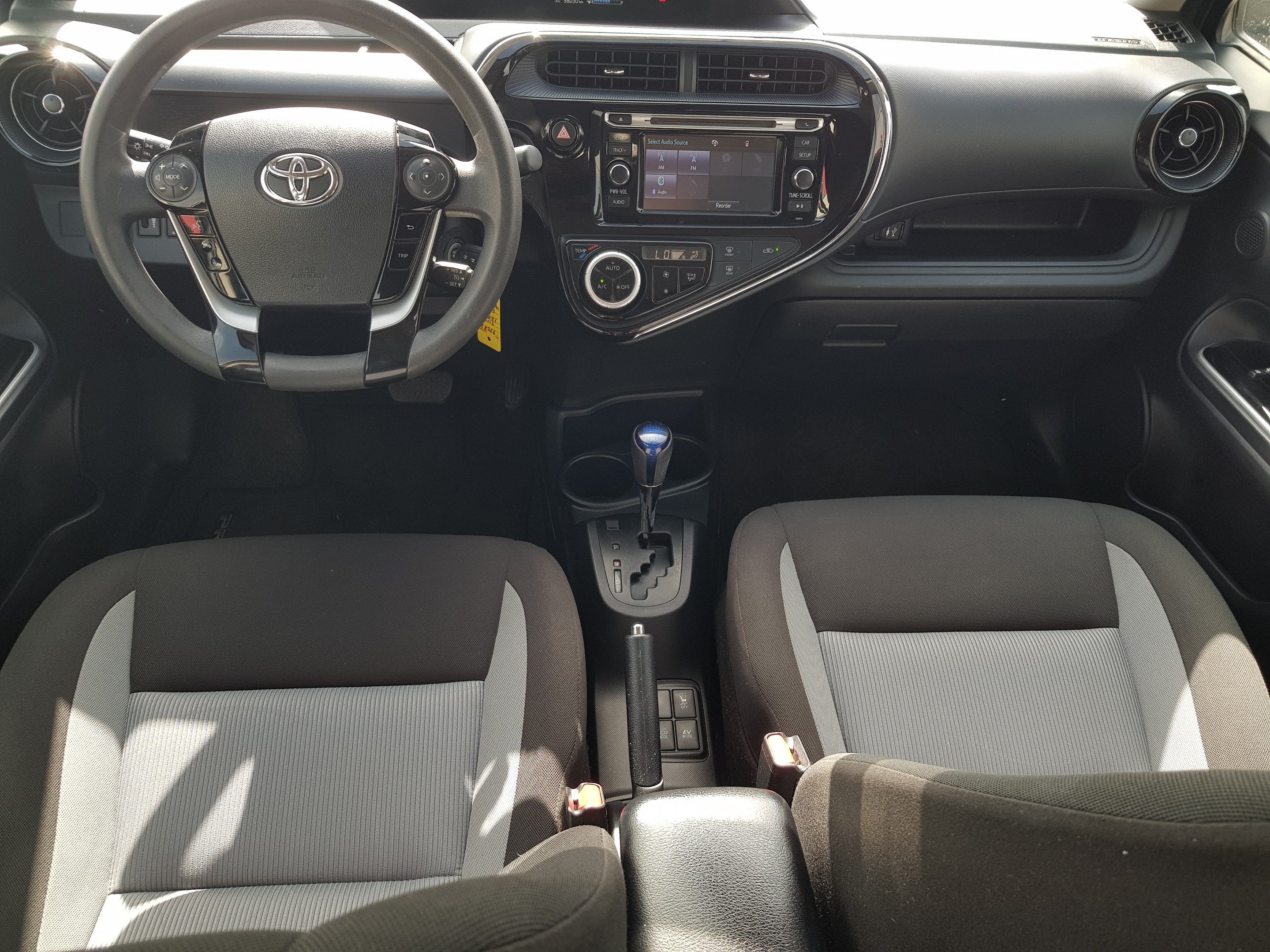 2021 Toyota PRIUS 5 PTS C HIBRIDO TA