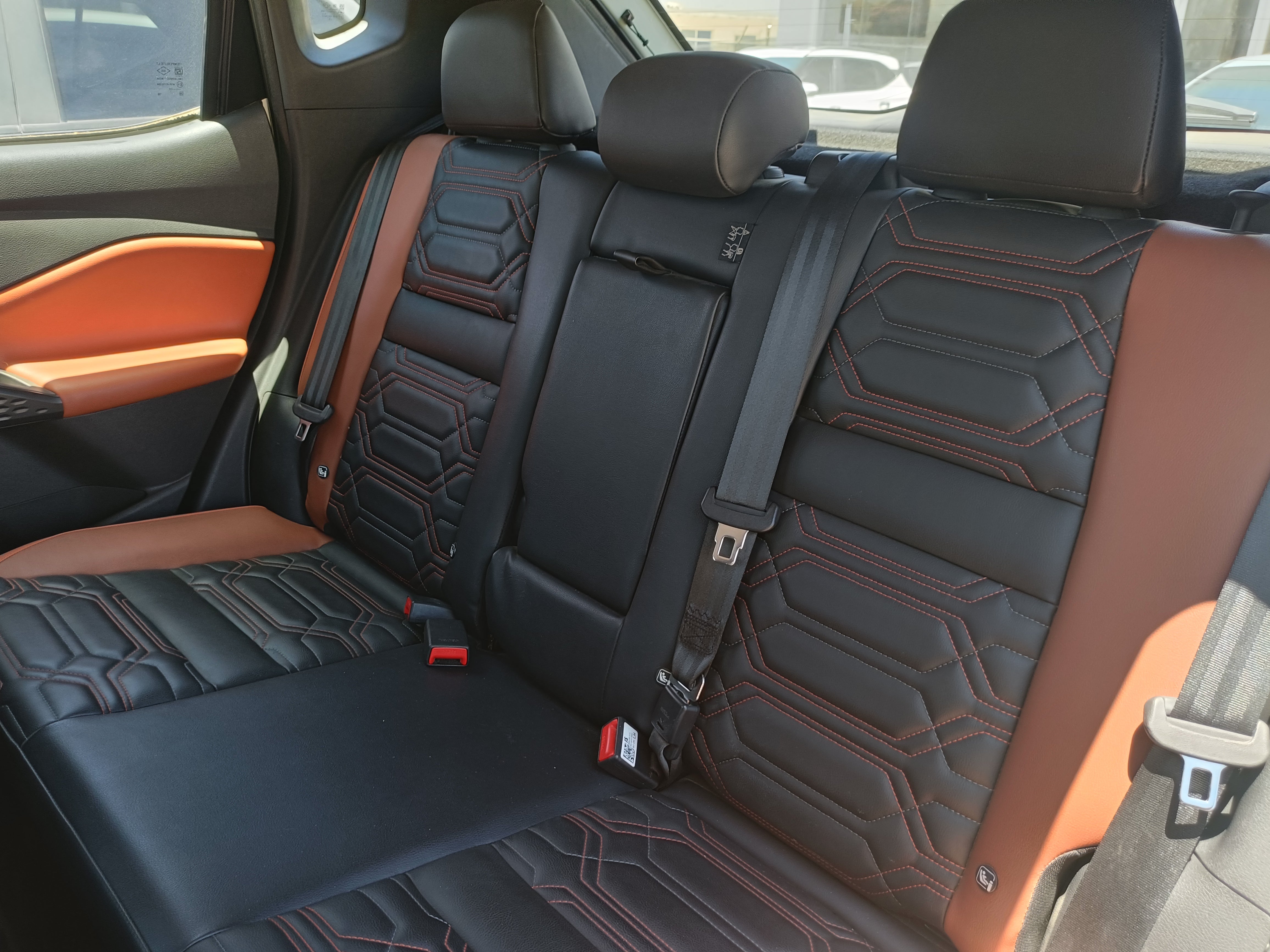 2025 Nissan MAGNITE 5 PUERTAS EXCLUSIVE 1.0 LTS CVT T